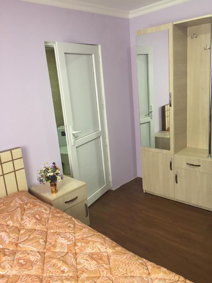 Mate Private Bathrooms Ushguli Bagian luar foto