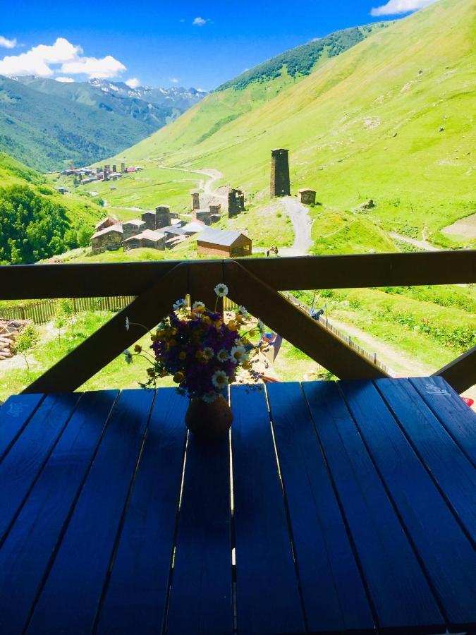 Mate Private Bathrooms Ushguli Bagian luar foto